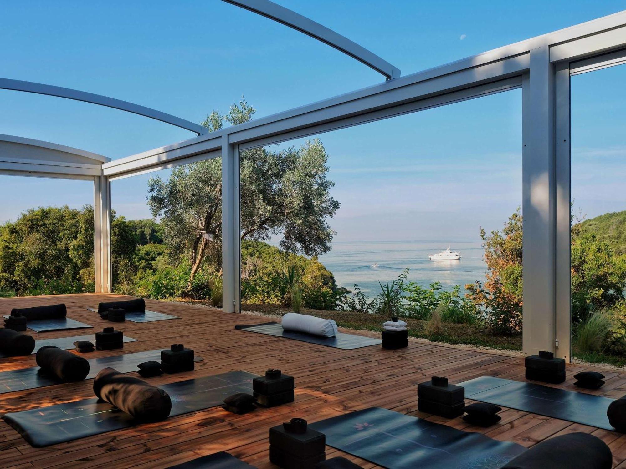 Hotel Movenpick Agios Nikolaos 5*