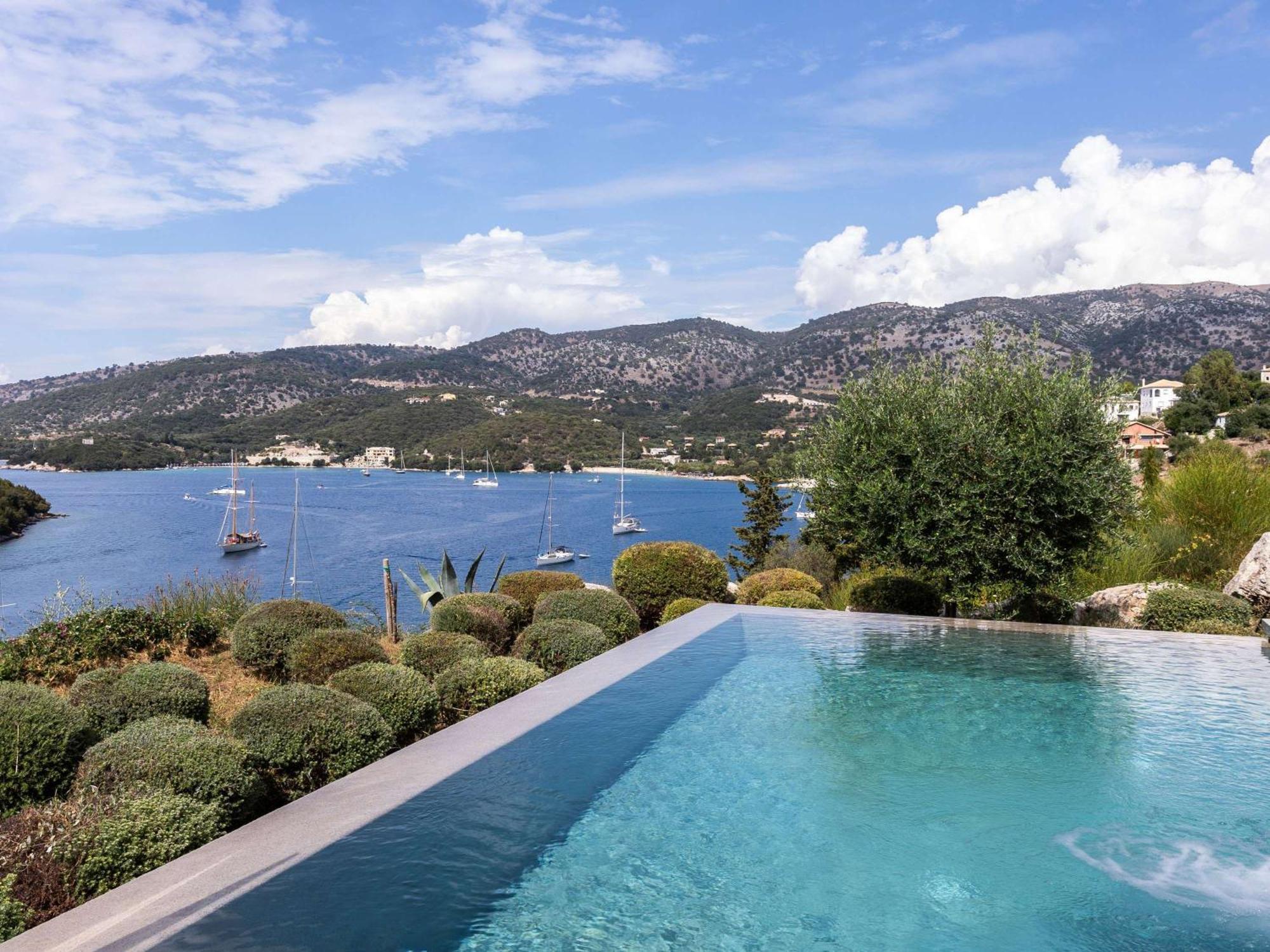 Movenpick Agios Nikolaos 5*