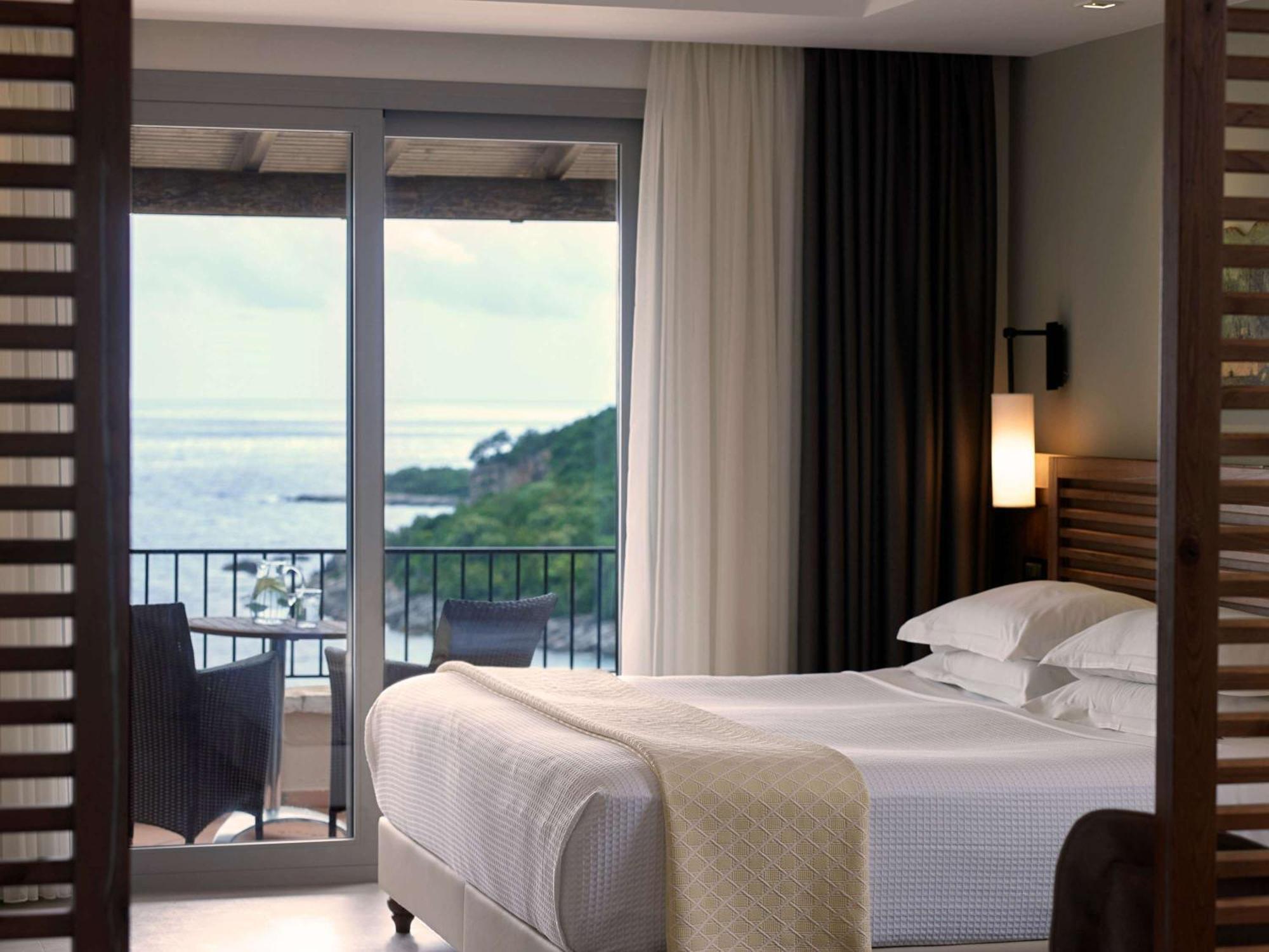 Hotel Movenpick Agios Nikolaos 5*